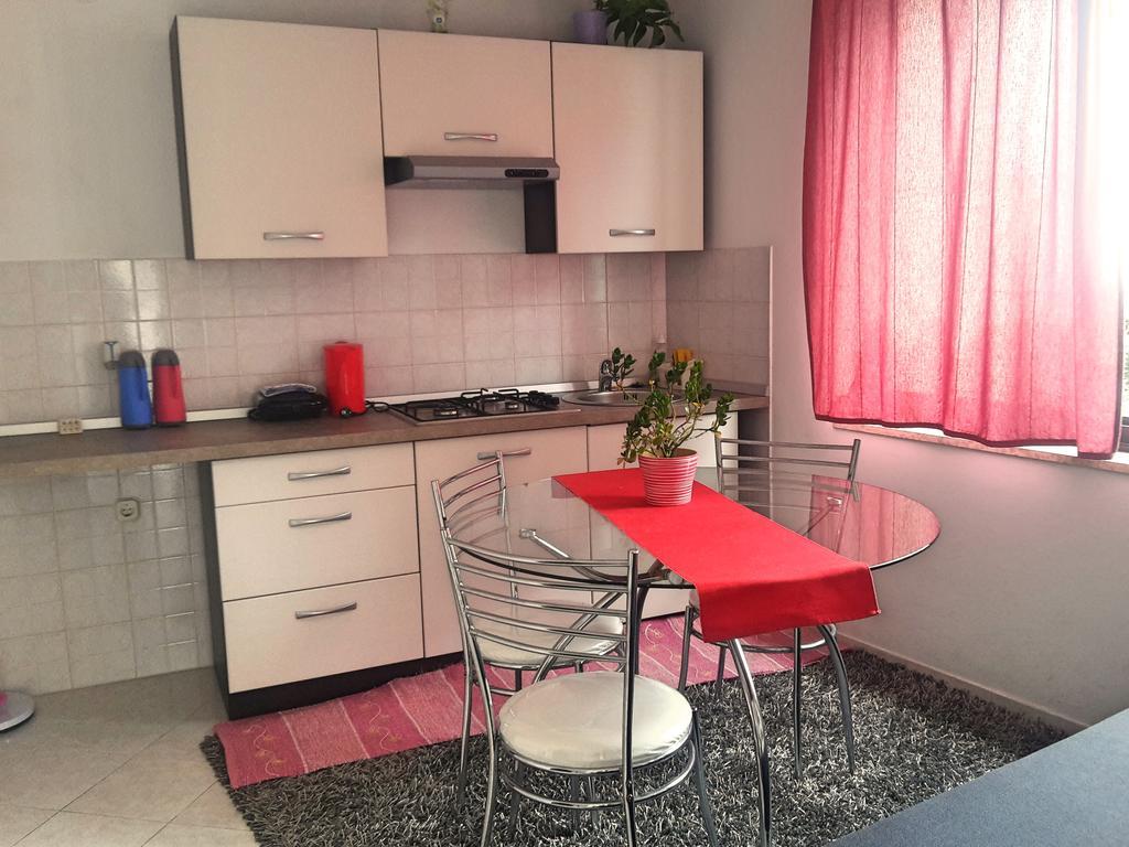 Gracia Apartments Funtana Ngoại thất bức ảnh